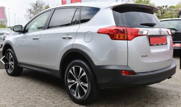 Left hand drive TOYOTA RAV 4 2.2 D-4D 4x4 EDITION